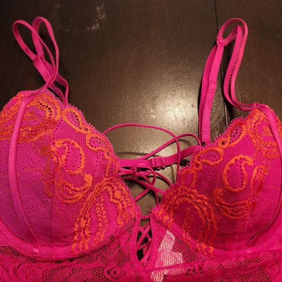 Victoria secret nightie - Picture 4 of 6